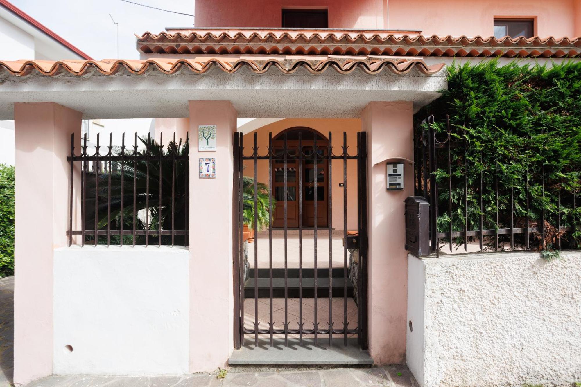 Ferienwohnung The Lemon Tree House Scalea Exterior foto