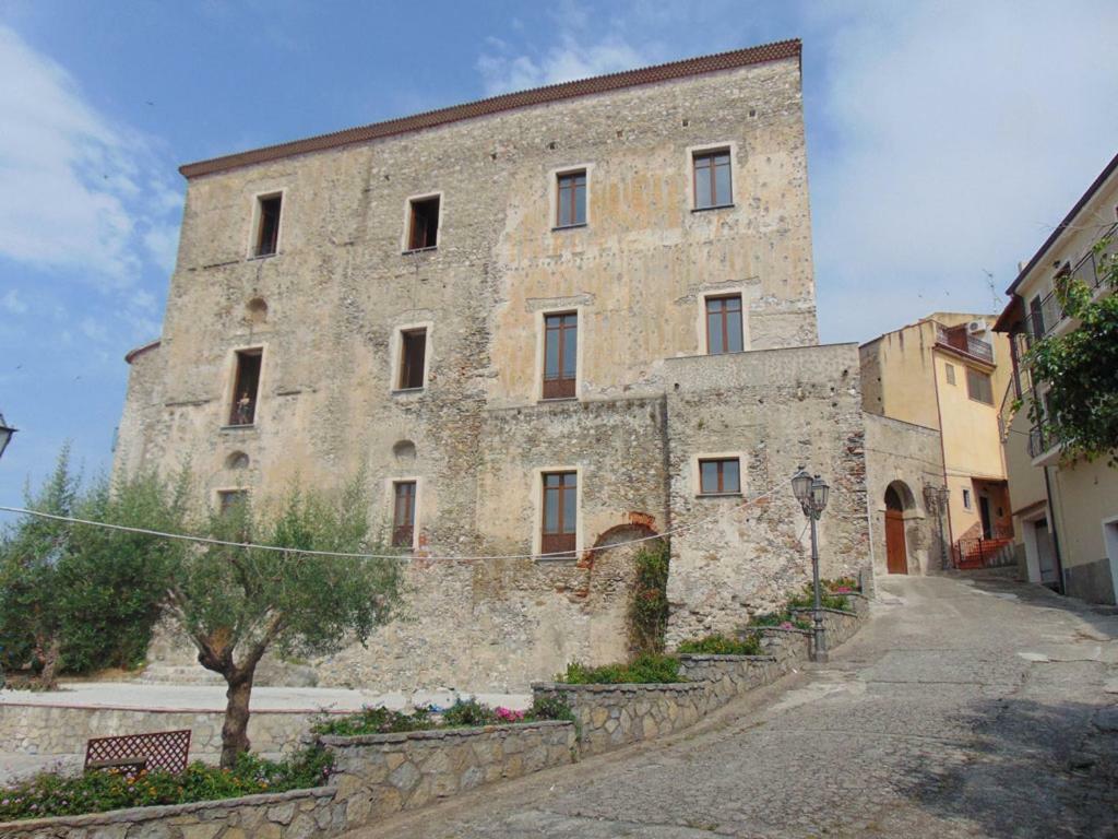 Ferienwohnung The Lemon Tree House Scalea Exterior foto