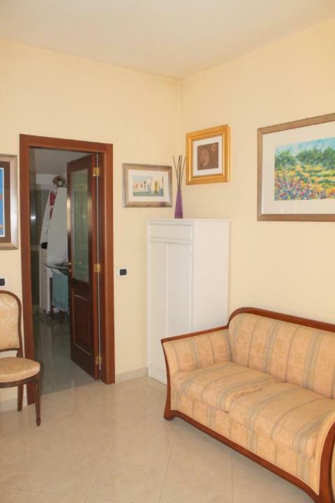 Ferienwohnung The Lemon Tree House Scalea Exterior foto